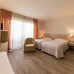 도나텔로 4*