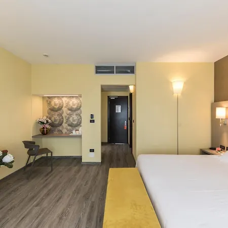 Hotel Donatello 4*