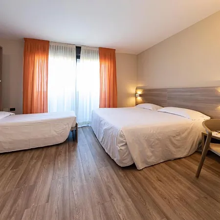 Hotel Donatello 4*